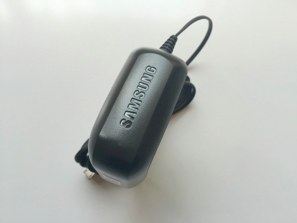 Оригинално зарядно за Samsung S5610 Primo